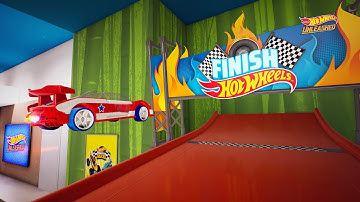 Two awesome close finishes! The Loop Around custom track on Hot Wheels Unleashed