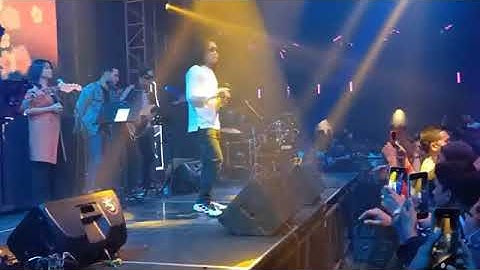 Thomas Arya - Berbeza Kasta. [live] ARENA SURABAYA ( EX THE WAREHOUSE )