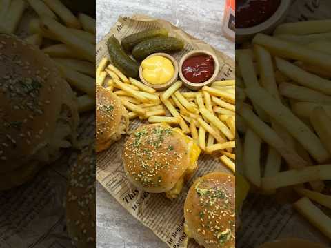 Куриные бургеры 🍔 #бургеры #рецепты #рецептбургера #рекомендации