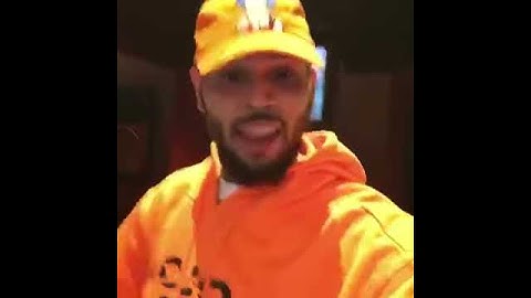 Chris Brown Post and Delete snippet