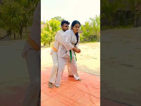 Self Defense Trick For Girls Shorts Viral Trending Girl Selfdefense Karate Martialarts