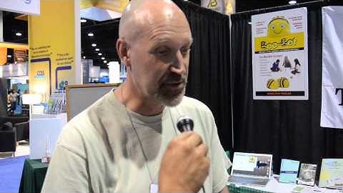 6 Year Old Learns Programming In 10 Minutes With Bee-Bot