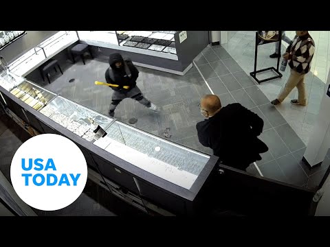 Jewelry store owner stops attempted robbery | USA TODAY