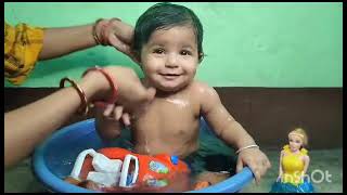 Bath Time Video Of My Cute Daughter Shararat Karte Huye Video