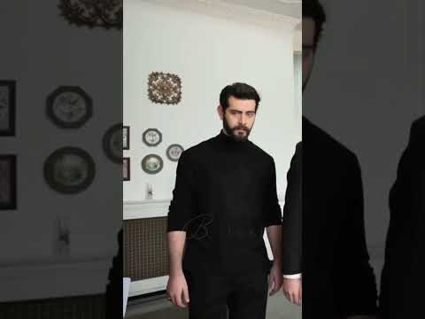 الغمزه وباريش عشرة عمر كانها لغة التواصل الوحيده عنده 