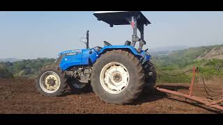 tractor sonalika 60 RX rastreando en las zonas la derosas de la Hacienda La Presa