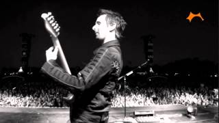 Muse - Hysteria   Munich Jam - Live at Roskilde Festival 2015