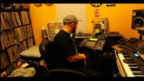 MIGAMO presents Vocal Beater mobile on APP STORE. Mike Gao Mobile x iPhone x iPod Touch