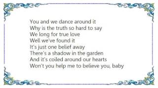 Bonnie Raitt - One Belief Away Lyrics