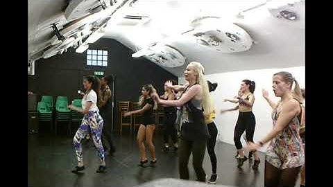 Samba de Rainha_ Brazilian Samba class_ Batukada