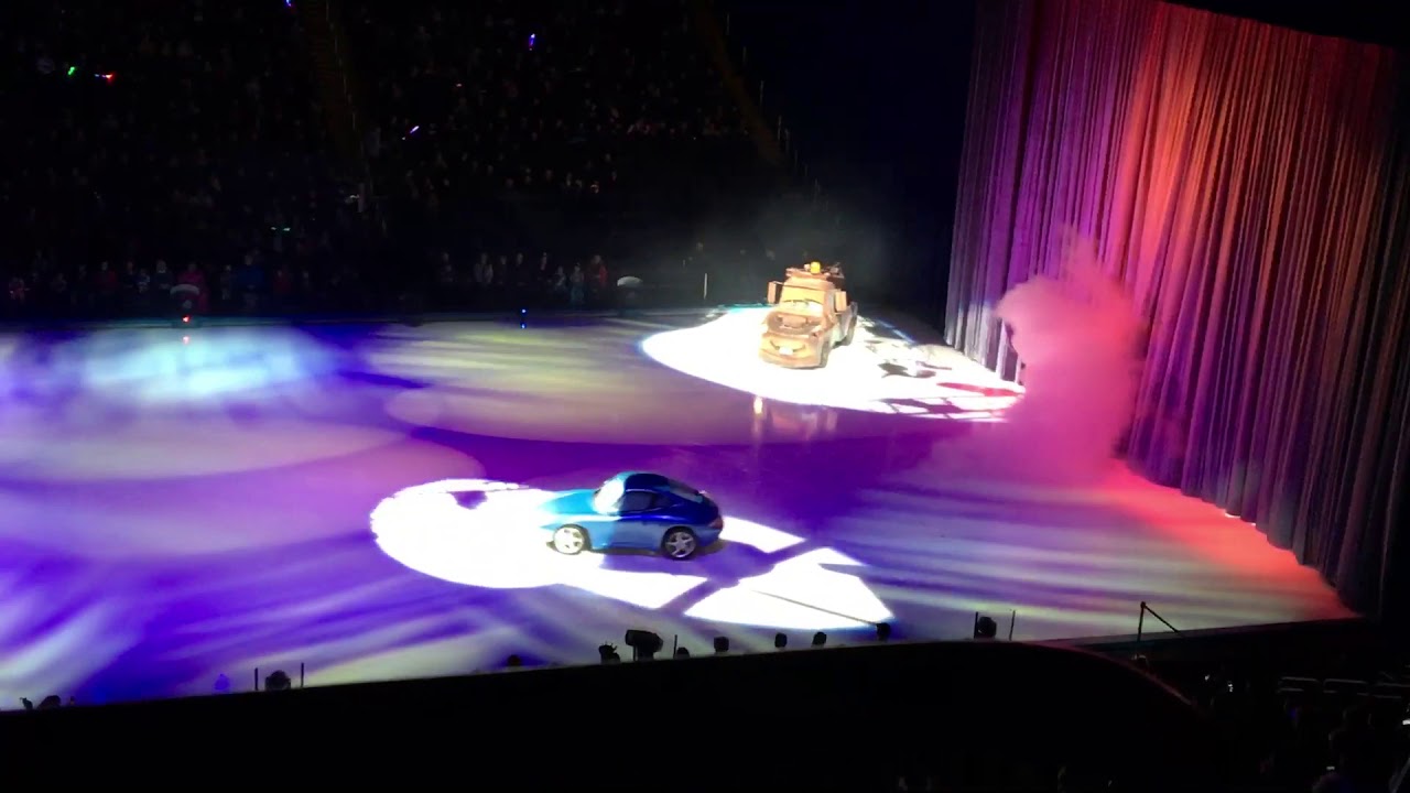 Disney sur glace Les bagnoles
