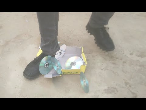 Crushing Cd's, DVD's and other things with boot by hard force ! EXPERIMENTS BOOT TEST