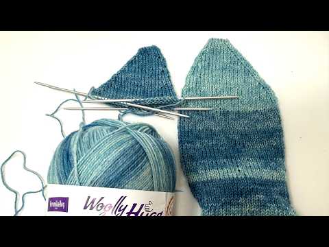 Knitting Asymmetrical Toe-Up Socks