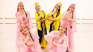 картинка: Узбекский танец, уроки - движения из Муноджат. Uzbek dance in Moscow.