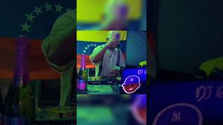 Dj Roderick Tocando Guaracha En Evento Venezolano (Viva Venezuela En Esa Mierda Caballero