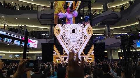 Tóc Tiên - Vũ Điệu Cồng Chiêng | ( live Aeon Mall Ha Đong )