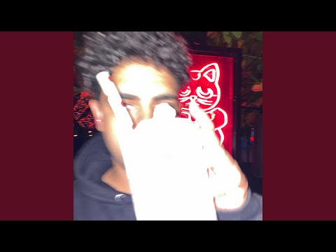 YouTubeでCHUCHERIAを視聴 YouTubeでCHUCHERIAを視聴