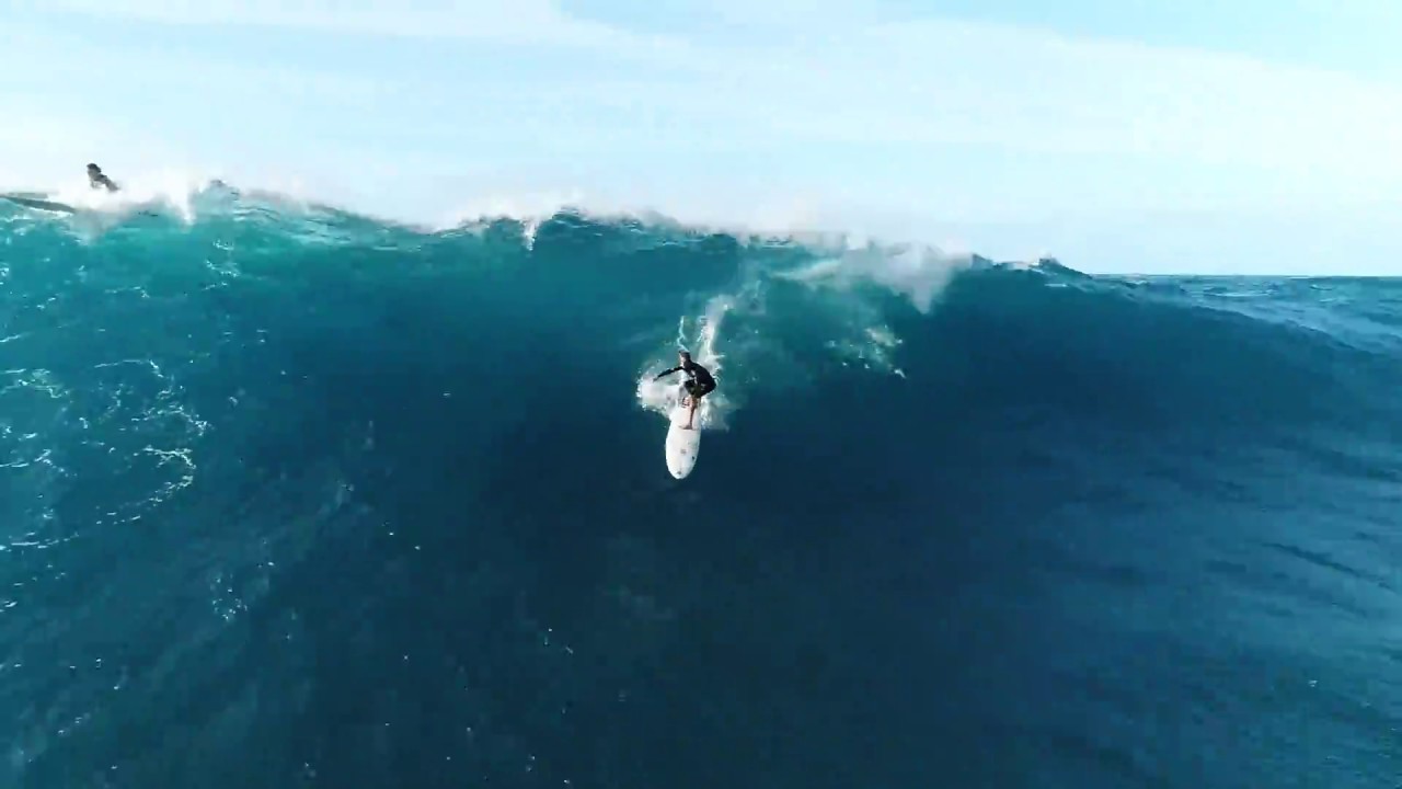空撮サーフィン ワイメア Hawaii Youtube