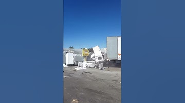 How to unload a truck like a boss.