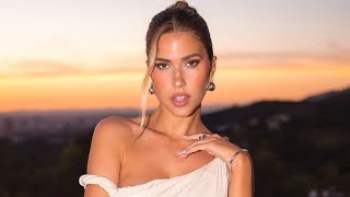 Kara Del Toro, The Enchanting American Model And Instagram Luminary | Biography & Insights