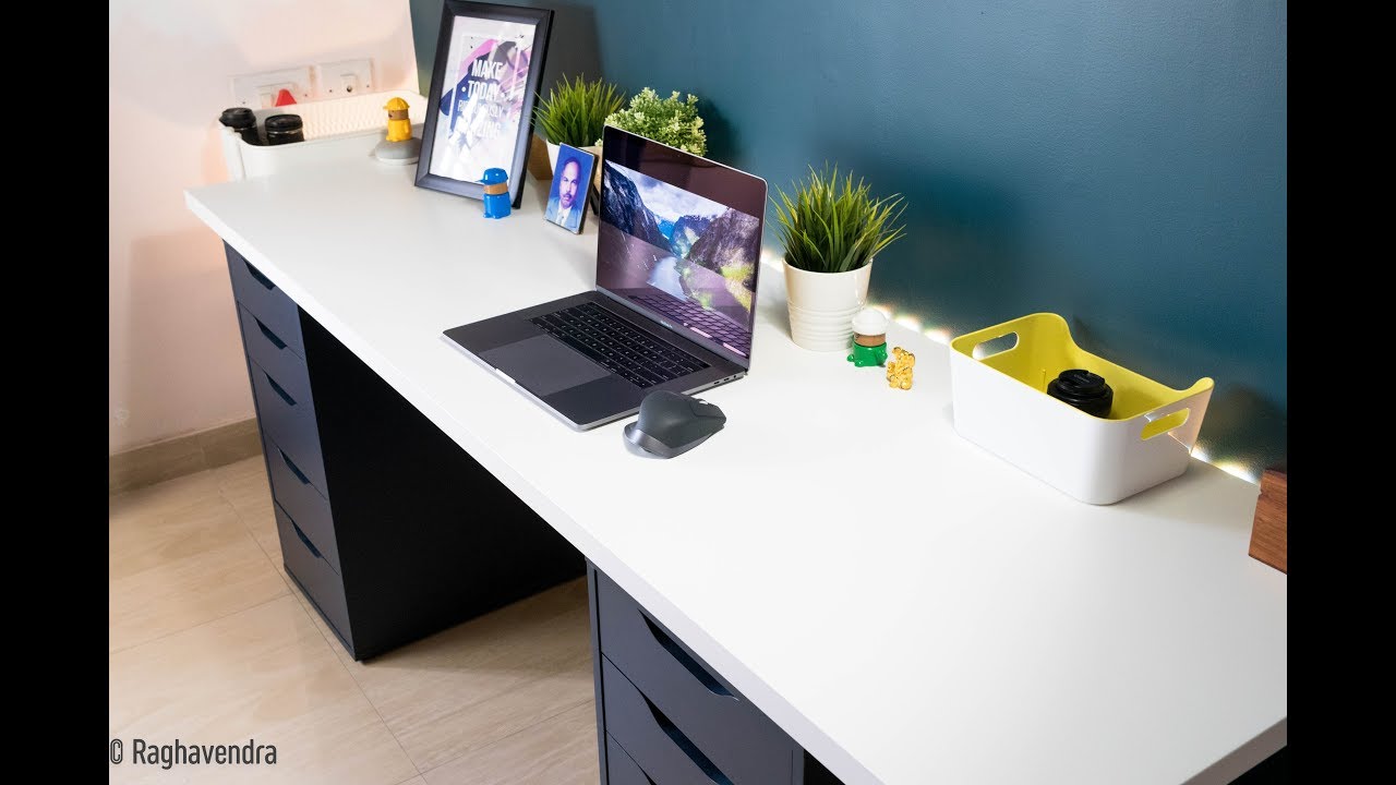 Ultimate Macbook Pro Desk Setup 2019 V1.0