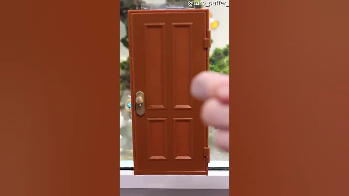 Knock Knock, Puffer's Here! || ViralHog