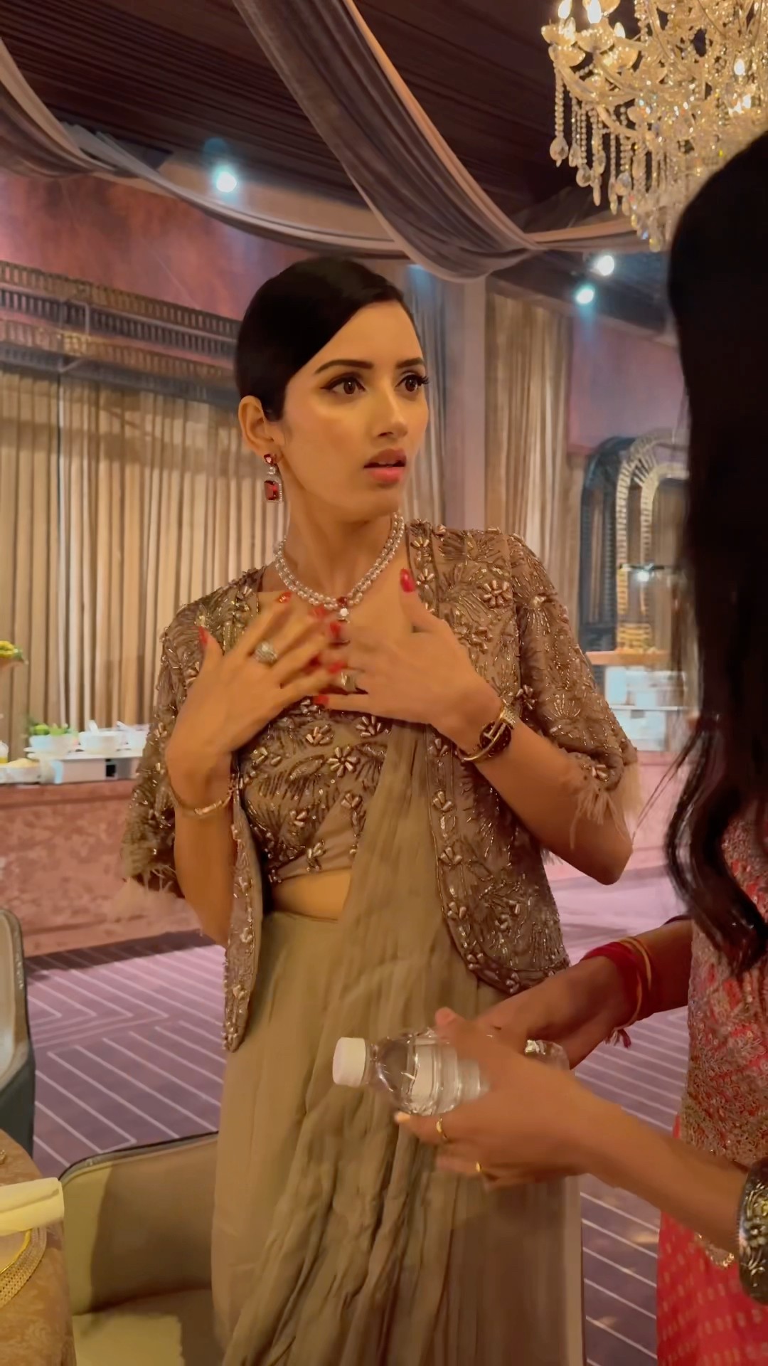 Shaadi ka Saman Chori ? #lakhneet #comedy #funny #neetubisht #shorts #trending