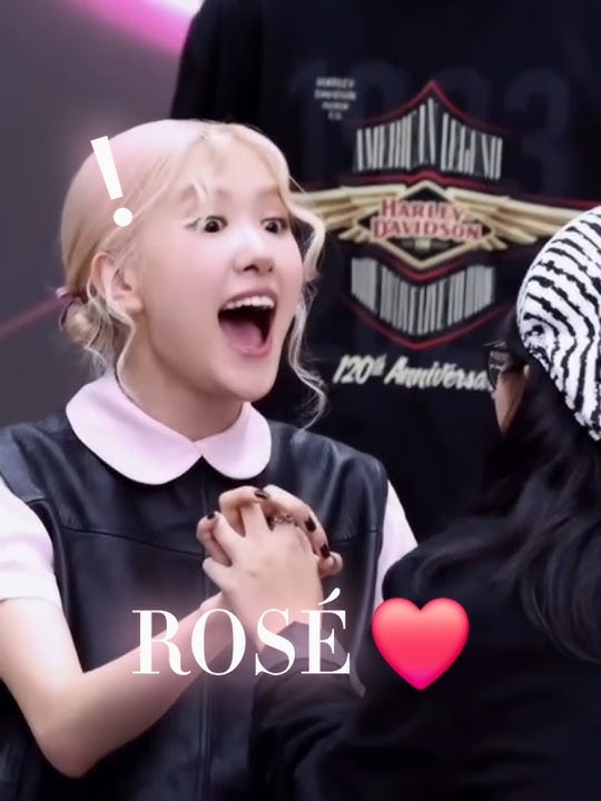 Jennie's reaction VS Rosé reaction❤️ #subscribe #rosé #jennie #reaction