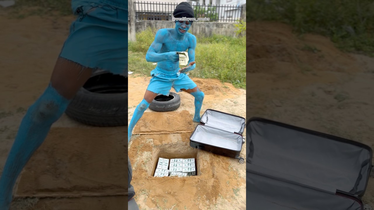 Living statue #funny #bestcomedyskit #comedy #shortvideo #fyp #shorts #viral #viralvideo