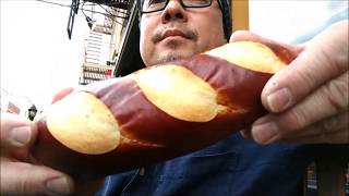 Chicharrónes Pretzel