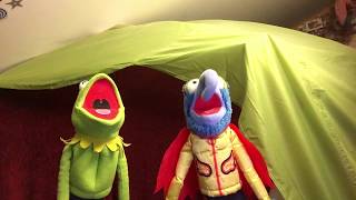 Video thumbnail of "The Muppet Show Theme Song"