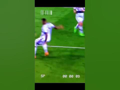Messi breaking ankles - YouTube