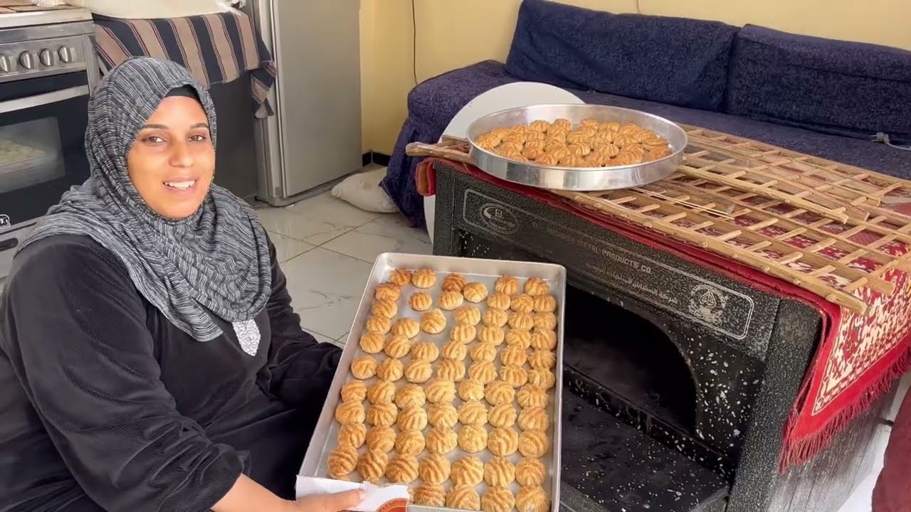 درعنا راس مالنا مش كل اللى رص صوانى بيكون حلوانى ولا كل اللى مسك عجين يعمل نواعم العيد 💃🏻