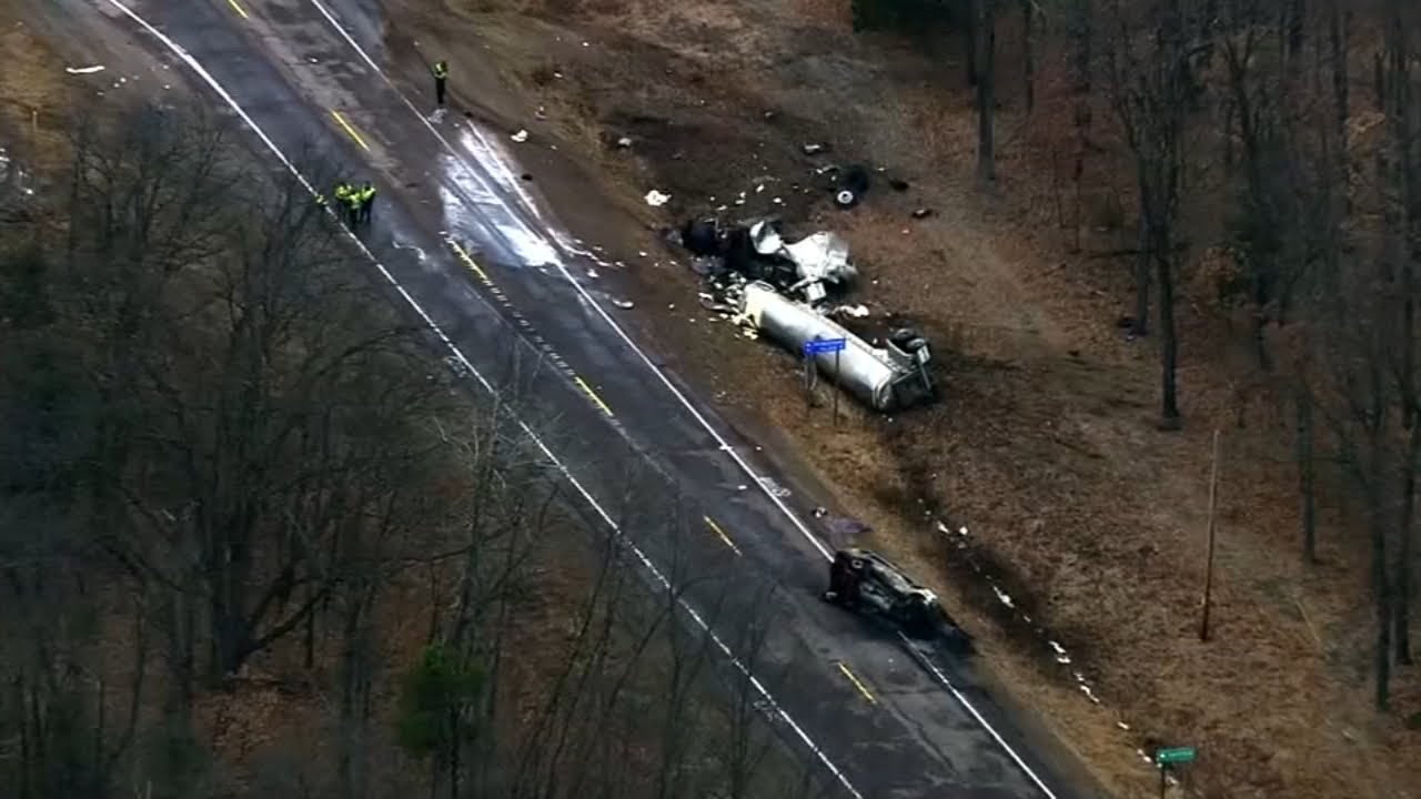 2yearold sole survivor of Wisconsin crash that killed 9 relatives