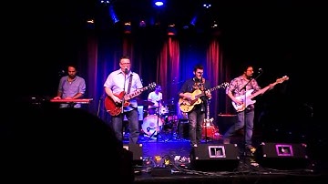 Thumbnail of LeeVees - 01 Applesauce vs Sour Cream (Live 12/14/2015 - Fairfield CT)