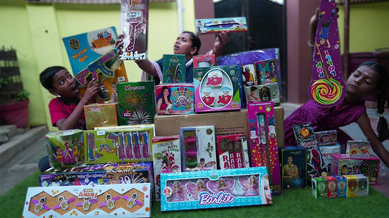 இவ்ளோ கம்மியா பட்டாசு வாங்குவேன்னு நினச்சு கூட பாக்கல  Barbie, Kinderjoy ... | Modern Crackers.