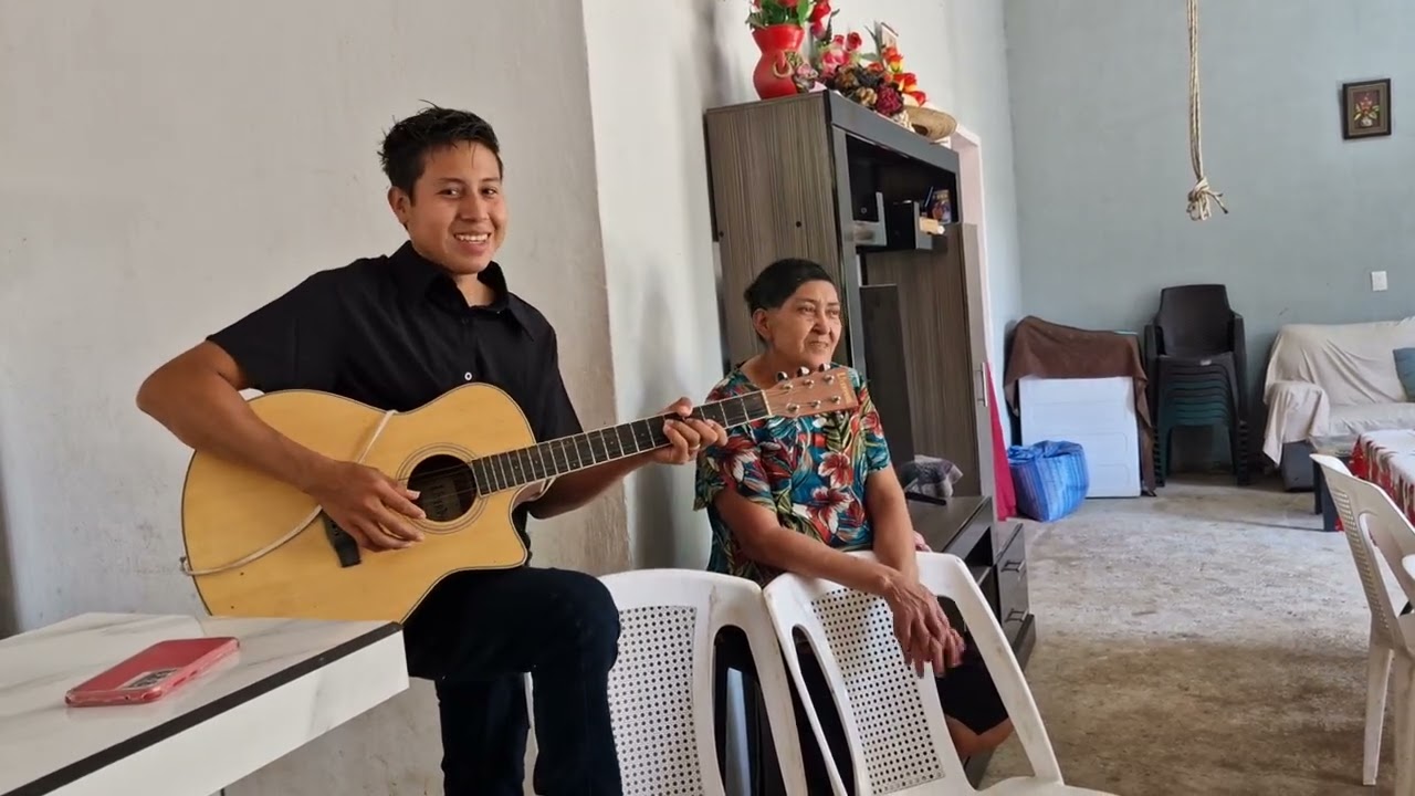 Cantando con mi mamá| En el cumpleaños de Cristel 😍
