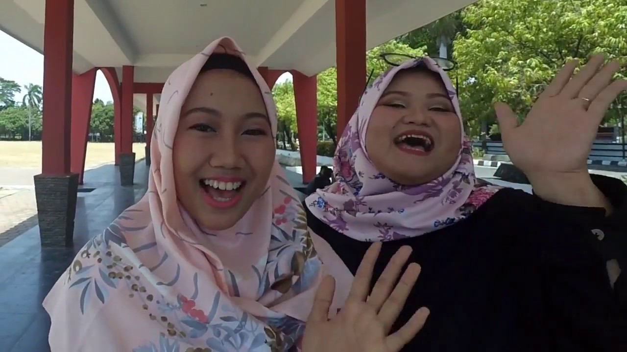 RUMAH MAKAN LEGENDARIS DI PEKALONGAN?! #BSPVLOG 1 