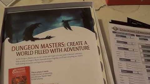 Unboxing 20: Dungeons And Dragons Red Box Starter Set