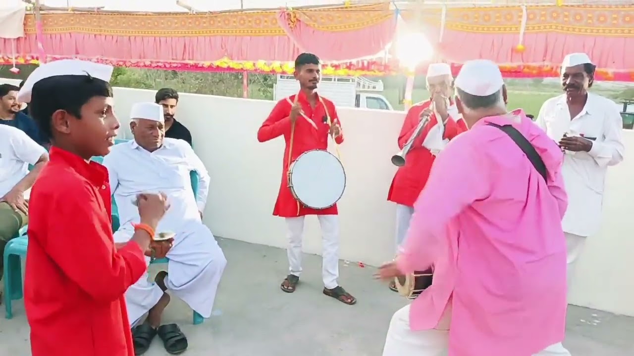 तमाशात वाजवला जाणारा वग ऐका सादरकर्ते-ढोलकी-दिलीप नाईकनवरे सर्व शिवशंकर ग्रुपचे कलाकार.