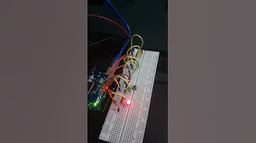 Arduino Laboratorio 3: Semáforo mejorado