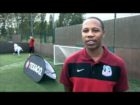 HF05 Palace players join in football course fun