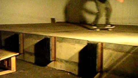 Lovig heelflip loading dock.movie