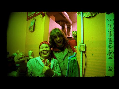 PAMIĘTNIKI PIGMEJÓW KOSMA KRÓL KANIA VIDEO