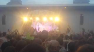 2 Minuten Countdown Zum Farben Werfen - Passau Holi One Color Festival 2013