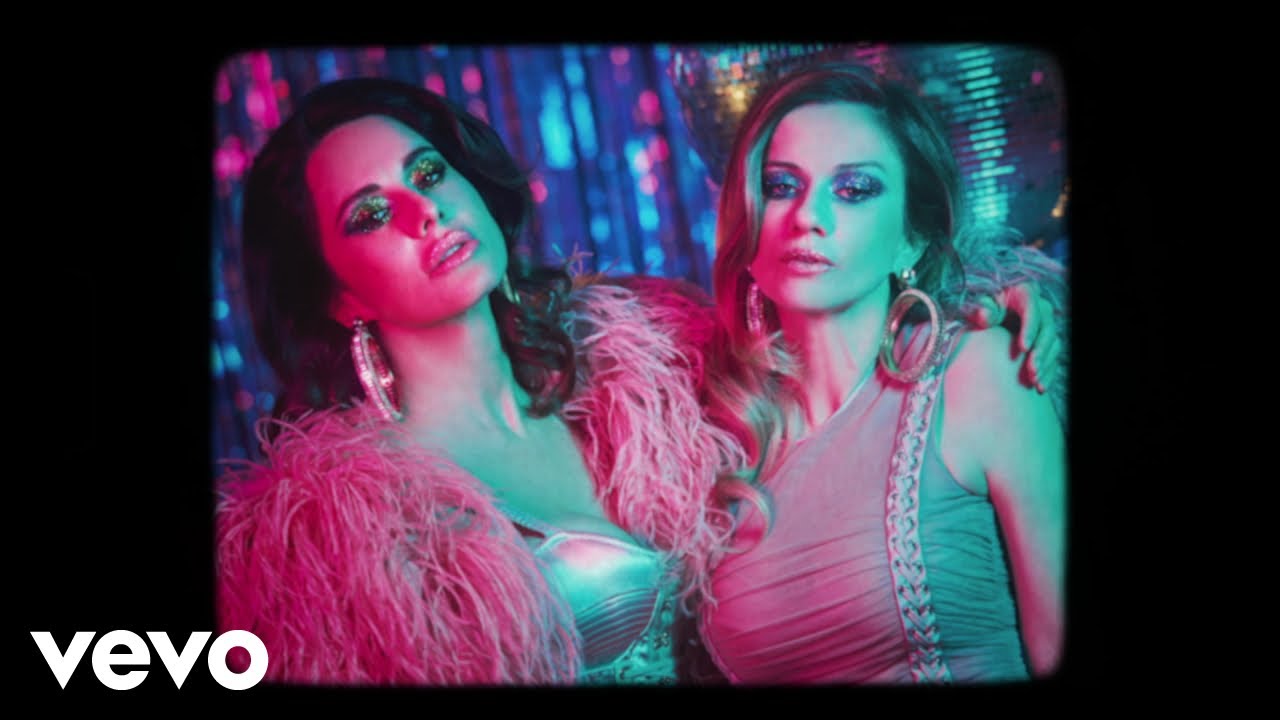 Ver Paola & Chiara - Vamos A Bailar (with Tiziano Ferro e Gabry Ponte) en YouTube Ver Paola & Chiara - Vamos A Bailar (with Tiziano Ferro e Gabry Ponte) en YouTube