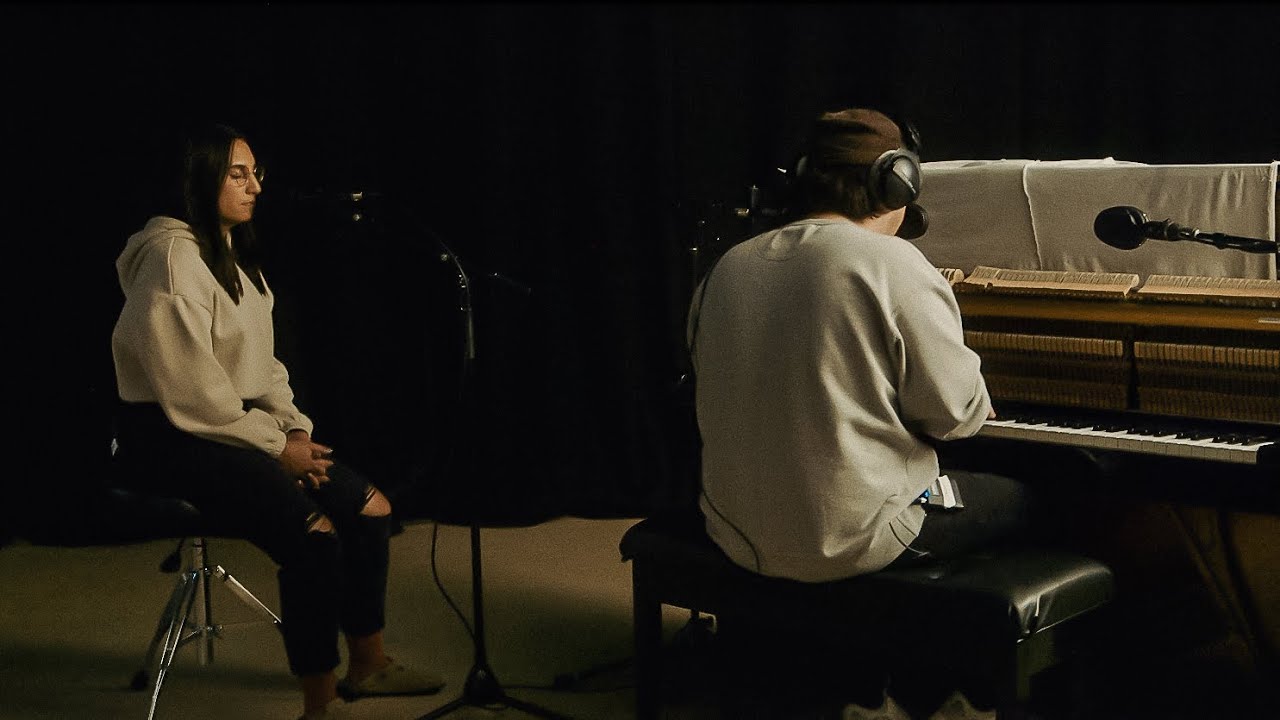 On The Altar // UPPERROOM // Worship Together Session