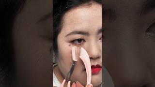 &quot;I Want to Relive My Life Again | Eyebrow Shaping Tutorial for Beginners&quot; #shorts #beautyproducts৷