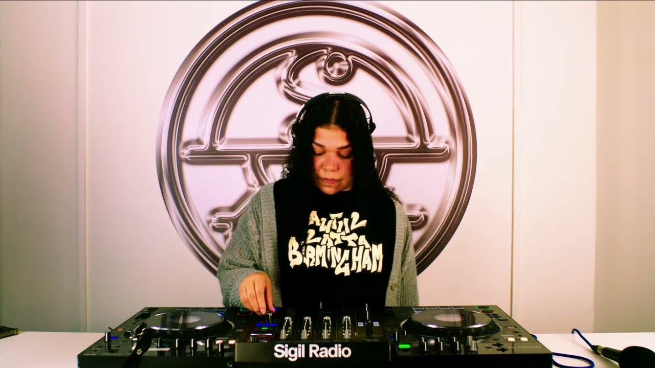 MiSHA PRESENTS: solo mix 2025