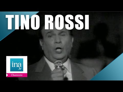 Tino Rossi "Petit Papa Noël" (live officiel) | Archive INA